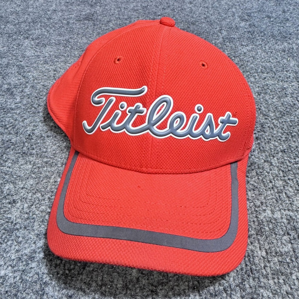 Titleist Hat Mens L/XL Golf Performance Fitted Red Raised Logo EUC